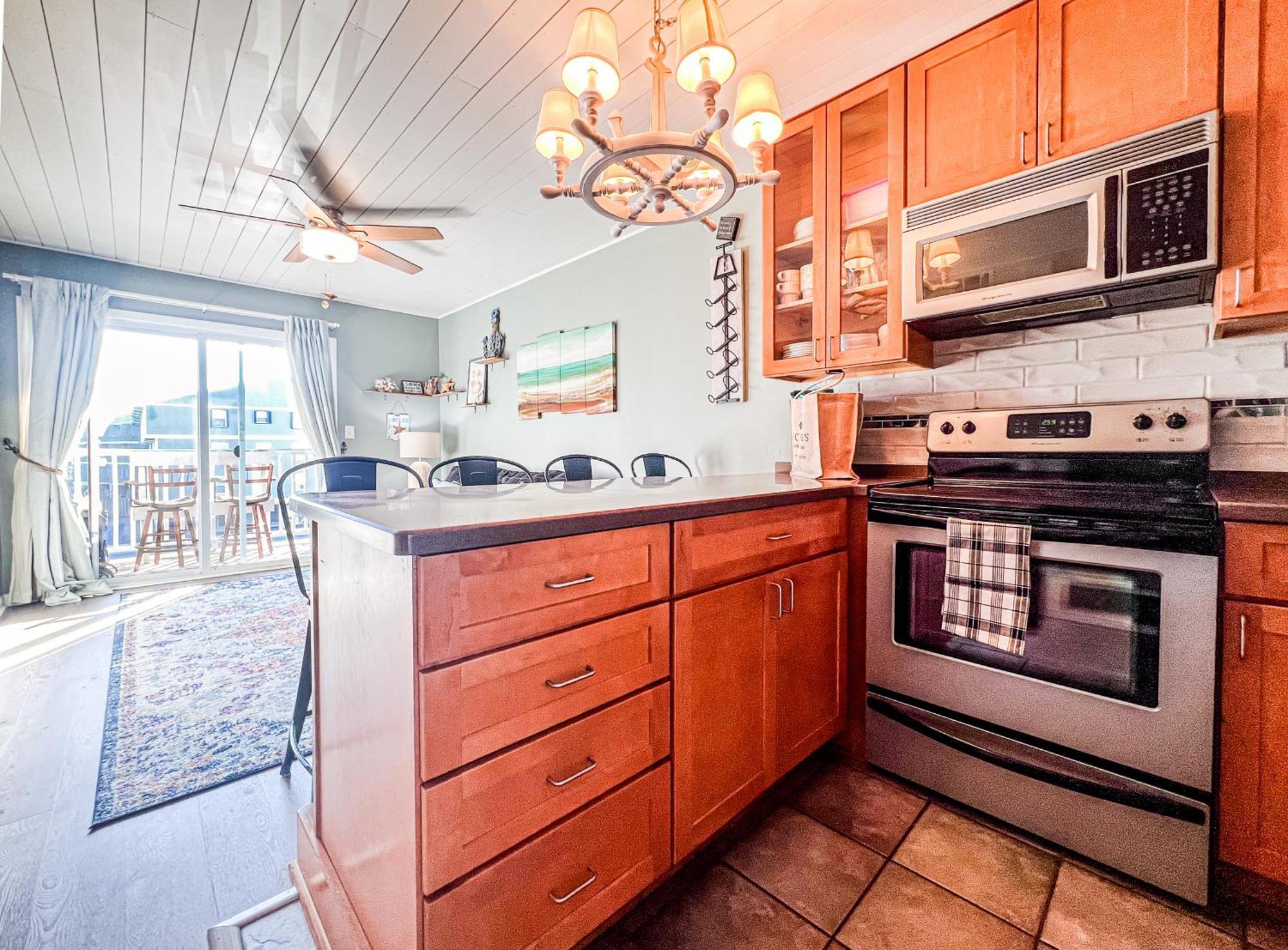 Cozy Beach Condo Sleeps 6 Pool カロライナビーチ エクステリア 写真